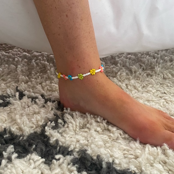 Colorful Neon Daisy Anklet - Picture 3 of 4
